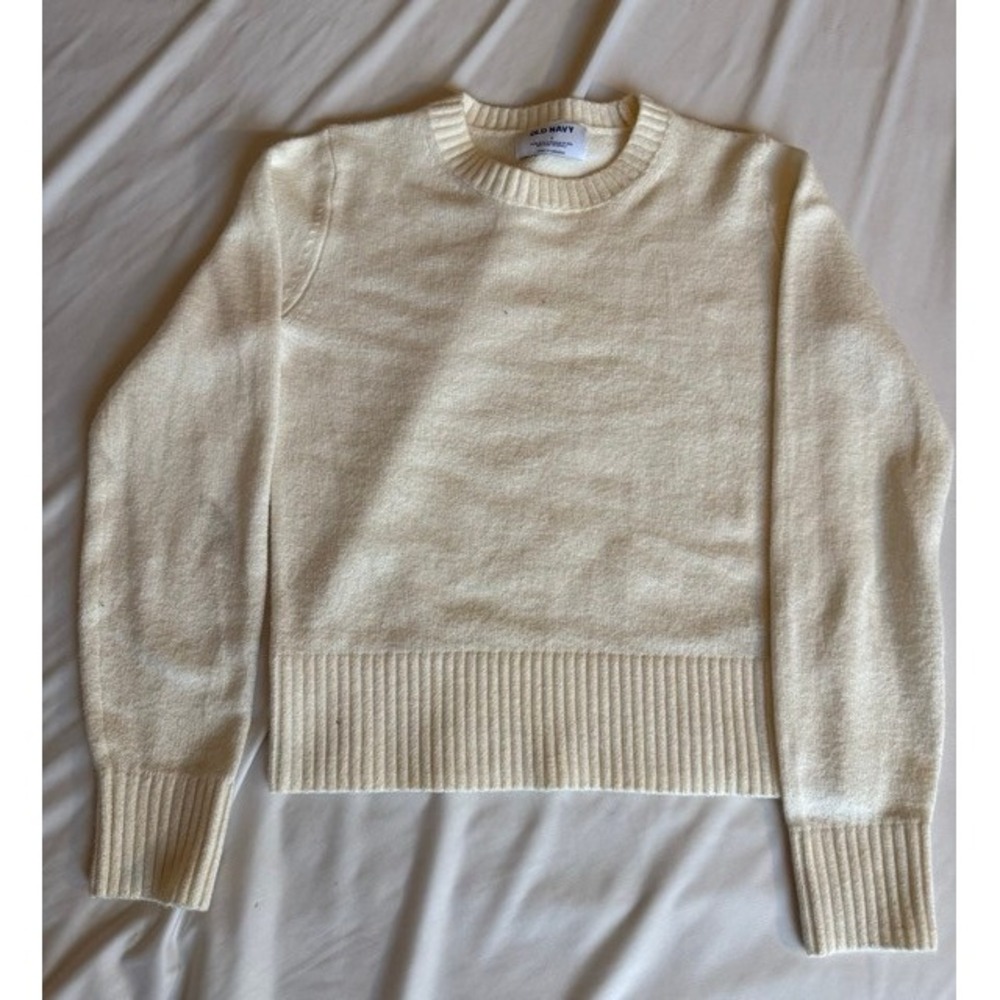 Old Navy Cream Crew Neck Ribbed Knit Pullover Sweater Small Off White